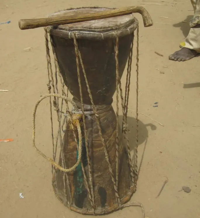 Tam tam traditionnel